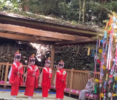 こしが浜 かべ新聞